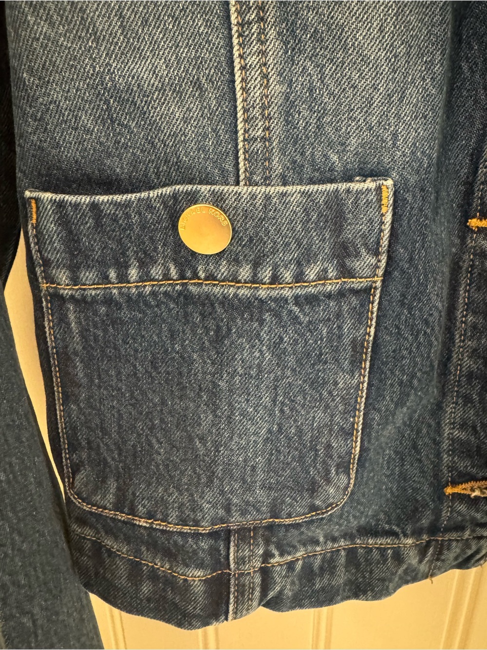 Michael Kors Denim Jacket – NWT – Size Medium - Picture 5 of 9